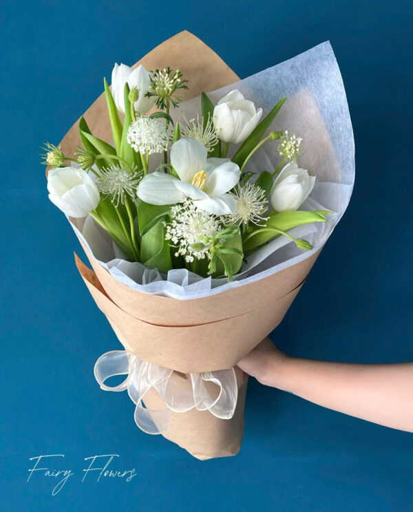 Bó Hoa Tulip Màu Trắng MS1