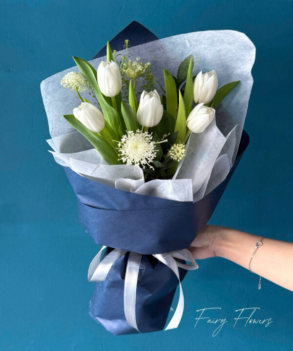 Bó Hoa Tulip Màu Trắng MS2