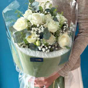 Bó Hoa Tươi Màu Trắng - Hoa Hồng MS181