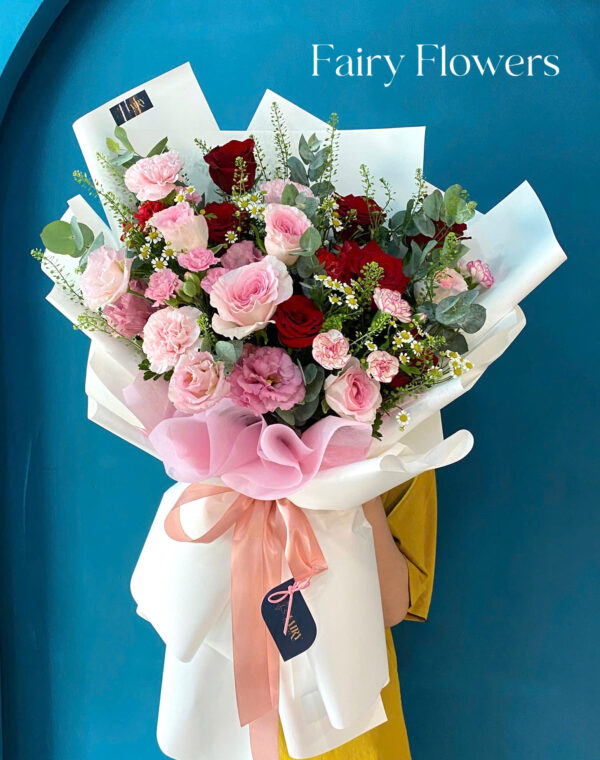 Bó Hoa Tươi Màu Mix - Hoa Hồng, Cẩm Chướng MS199