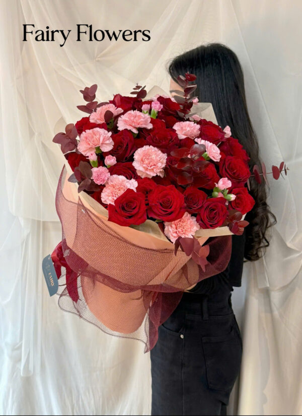 Bó Hoa Tươi Màu Mix - Hoa Hồng, Cẩm Chướng MS206