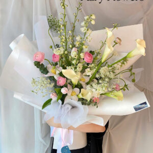Bó Hoa Tươi Mix Màu - Calla Lily, Tulip, Mao Lương MS249