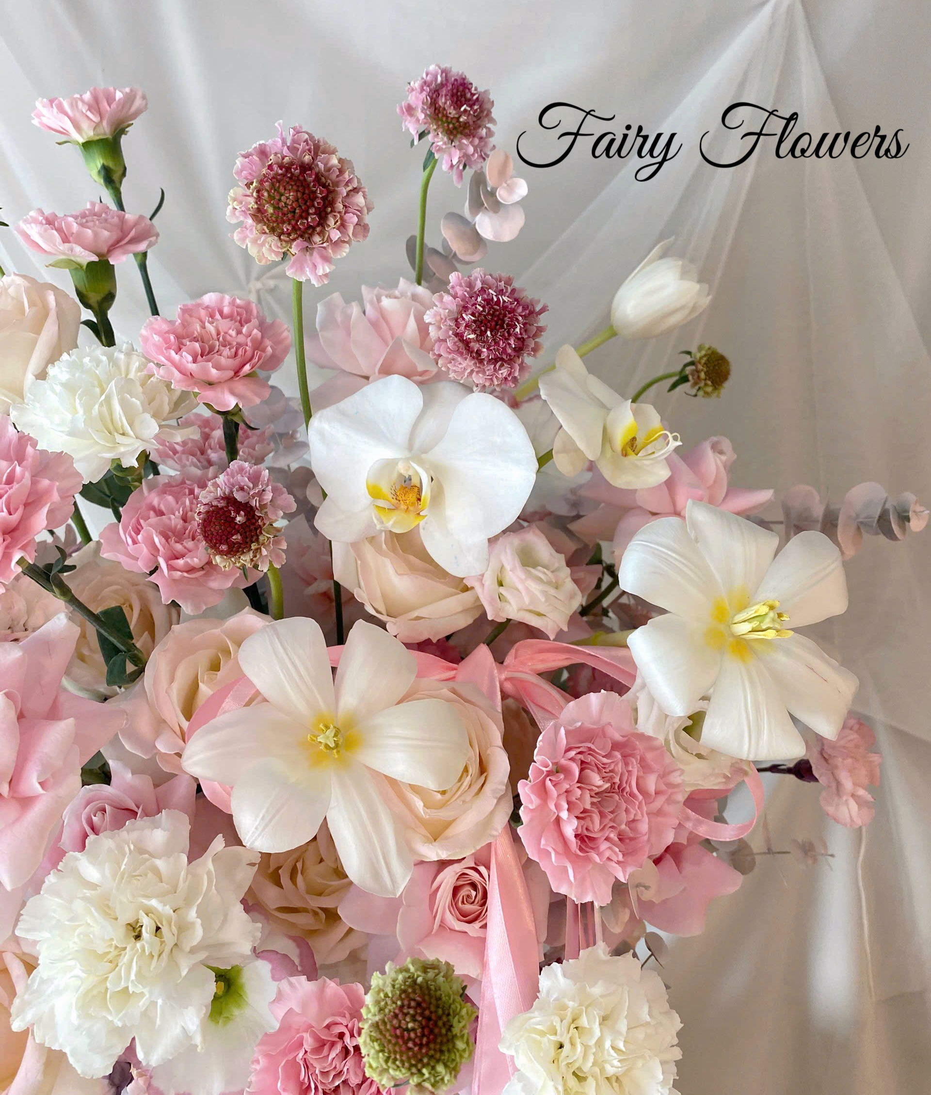 Bình Hoa Tươi Màu Mix - Hoa Hồng, Lan Hồ Điệp MS266 - Hình ảnh 3